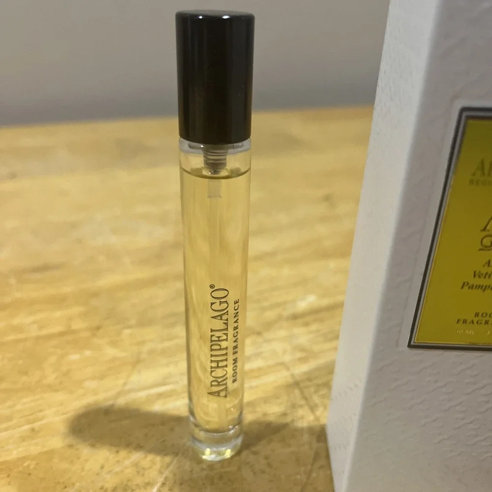 Archipelago Botanicals‎ Arugula Room Fragrance Spray 3 Oz.